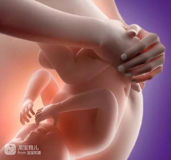 分娩时，孕妈体质好就先见红，体质弱就先破水？今天咱得说明白