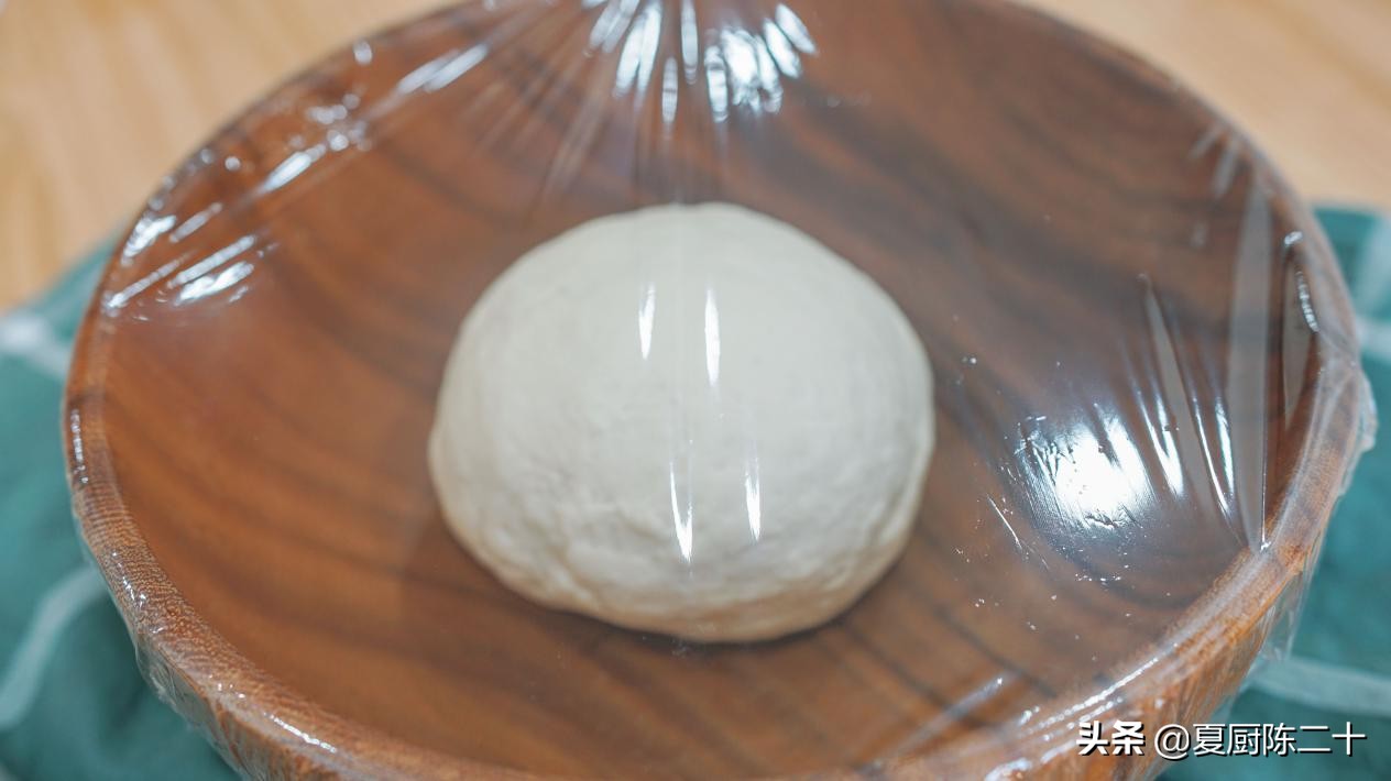 一口一个包子皮,一口一个爆汁生煎包