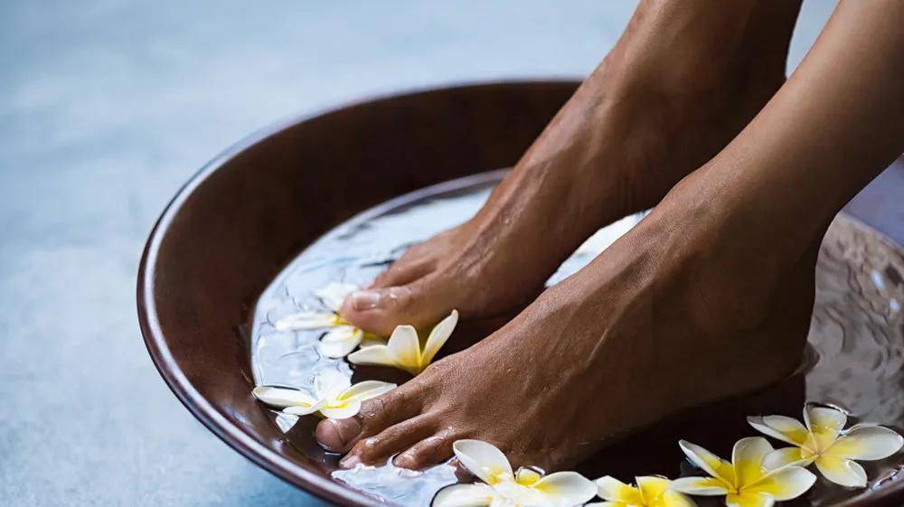 脚气反复发作一招轻松缓解,脚气好得快用什么小妙招