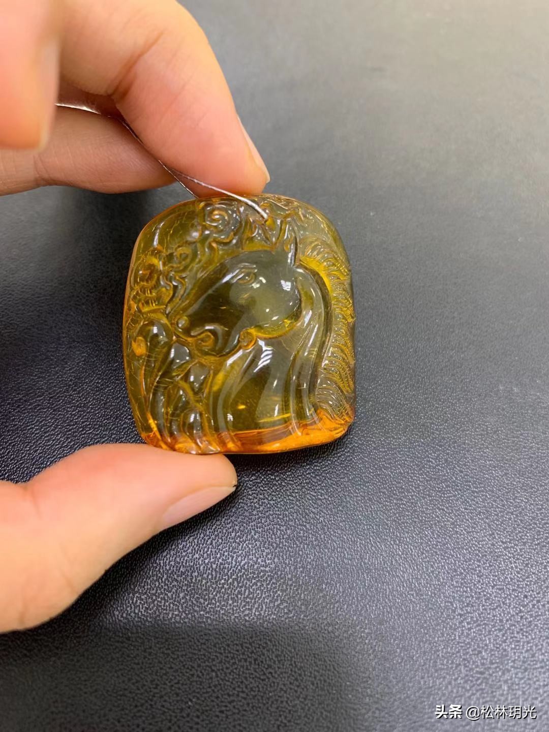 玉石刻马与猴啥寓意,玉石摆件马的寓意