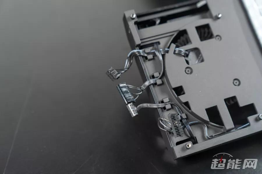 rtx2080ti显卡技嘉,七彩虹rtx2080ti显卡