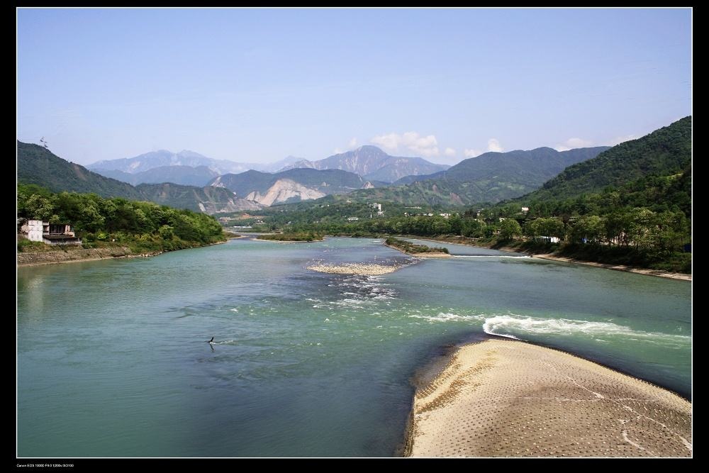 假期最适合四川旅游的地方,四川哪些地方比较适合出游