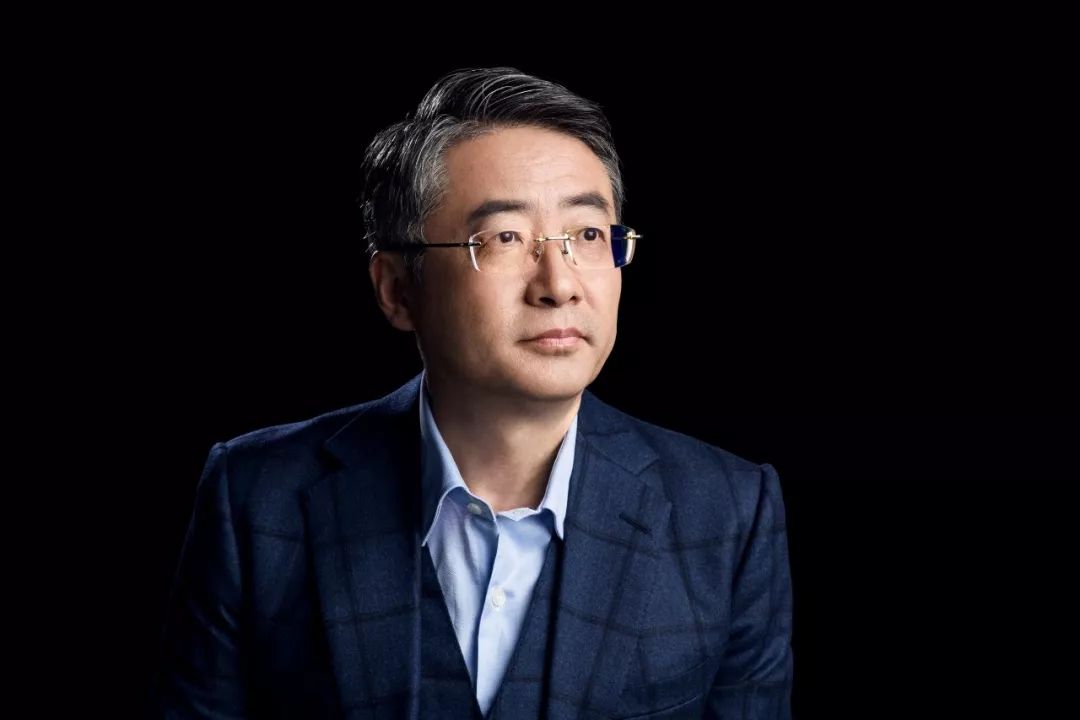 北大学霸放弃50万年薪回国,北大学霸被劝创业后失败