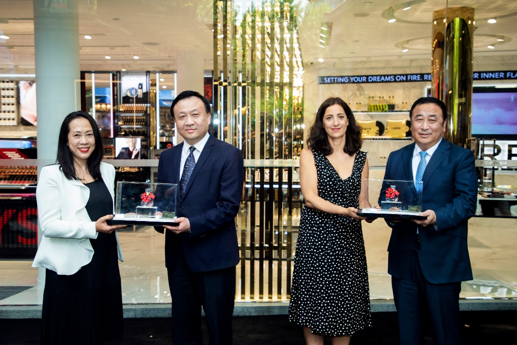 鍦ｇ綏鍏皔sl鍙嶈浆宸撮粠濂冲＋棣欐按50ml,ysl鍦ｇ綏鍏伴姘存棗鑸板簵涓婃捣鍦板潃