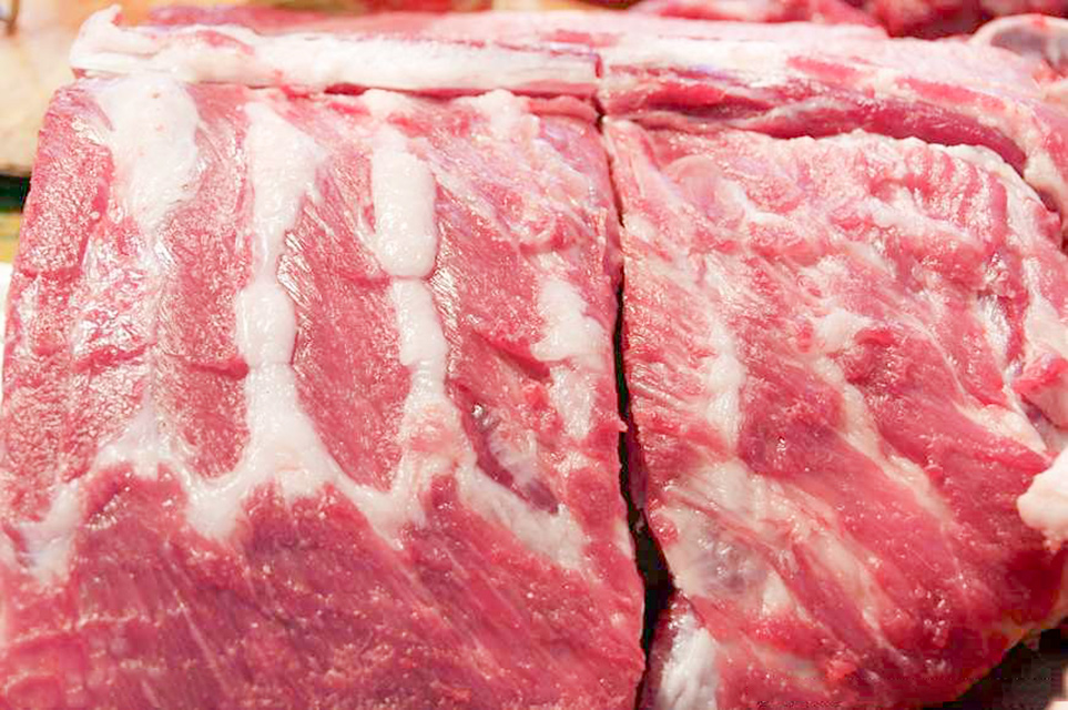 买排骨的正确方法视频,怎么买排骨才是新鲜的