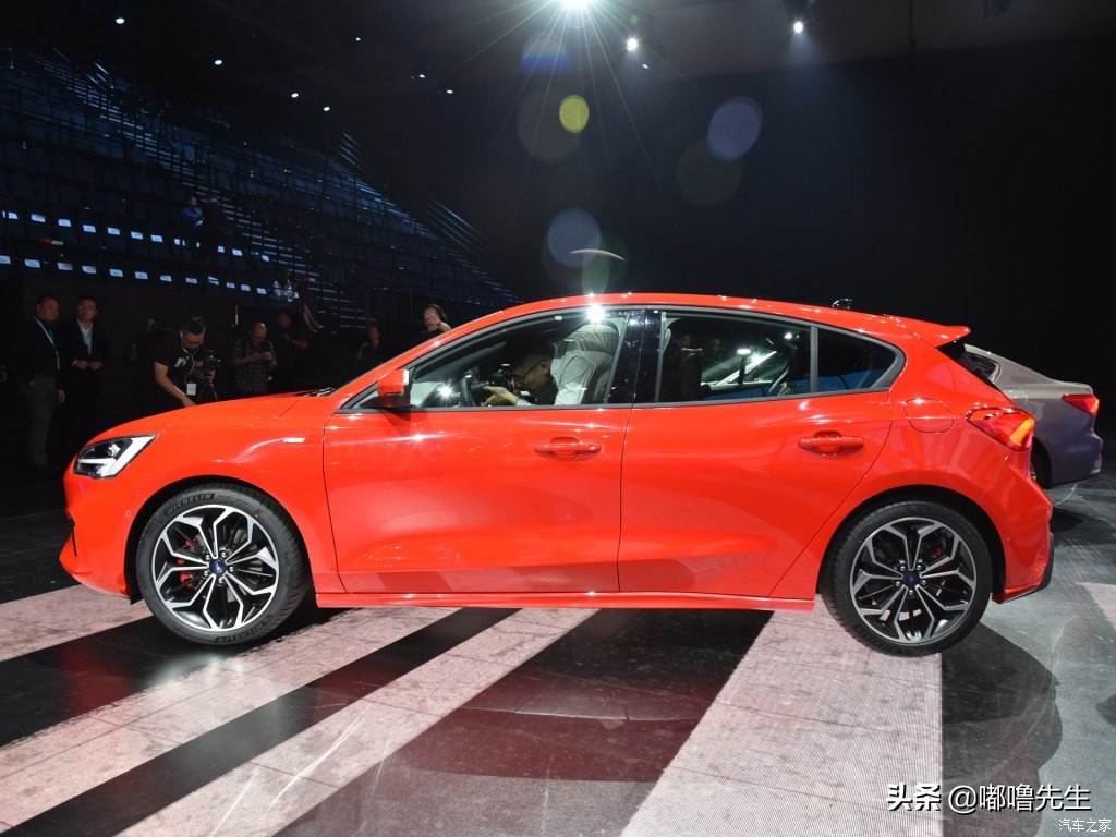 2019款福克斯三厢评测,2022款福克斯三厢测评