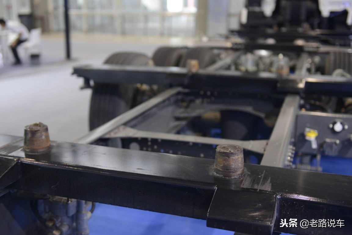 中国重汽豪沃t5g试驾,重汽豪沃轻卡t5缺点