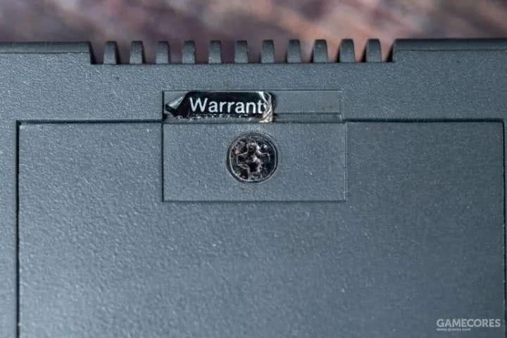 一百多块买个26年前的笔记本，我改了改，还能上网