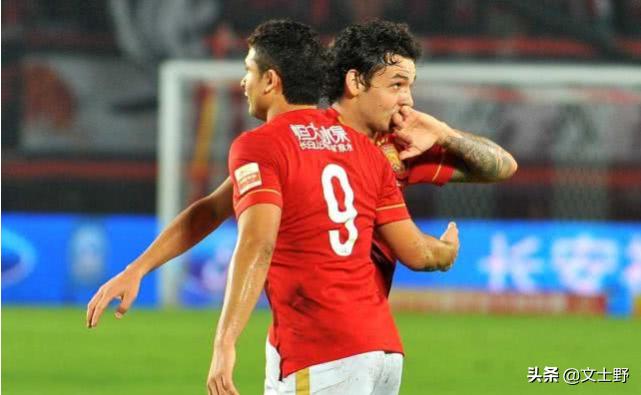 不管是黑人白人,能为国足做出贡献的都是好人