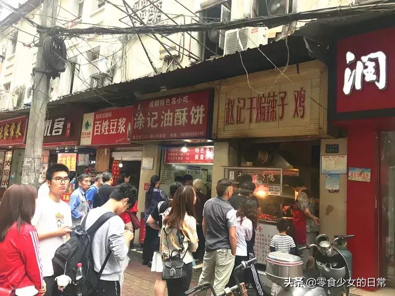 藏在武汉老巷子的实惠餐厅,武汉正宗老字号店
