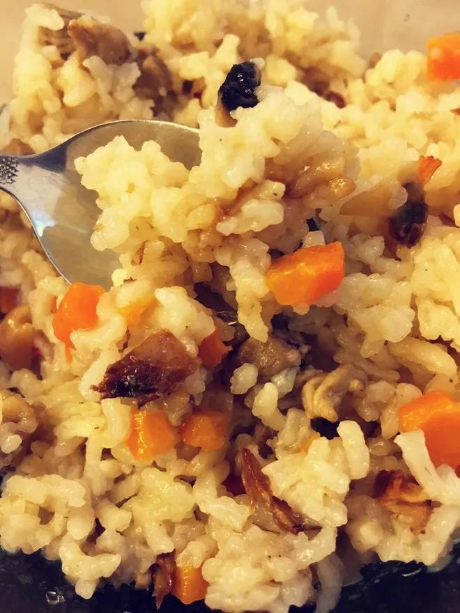 为什么上海人把菜饭叫做咸酸饭,咸酸饭是菜饭吗