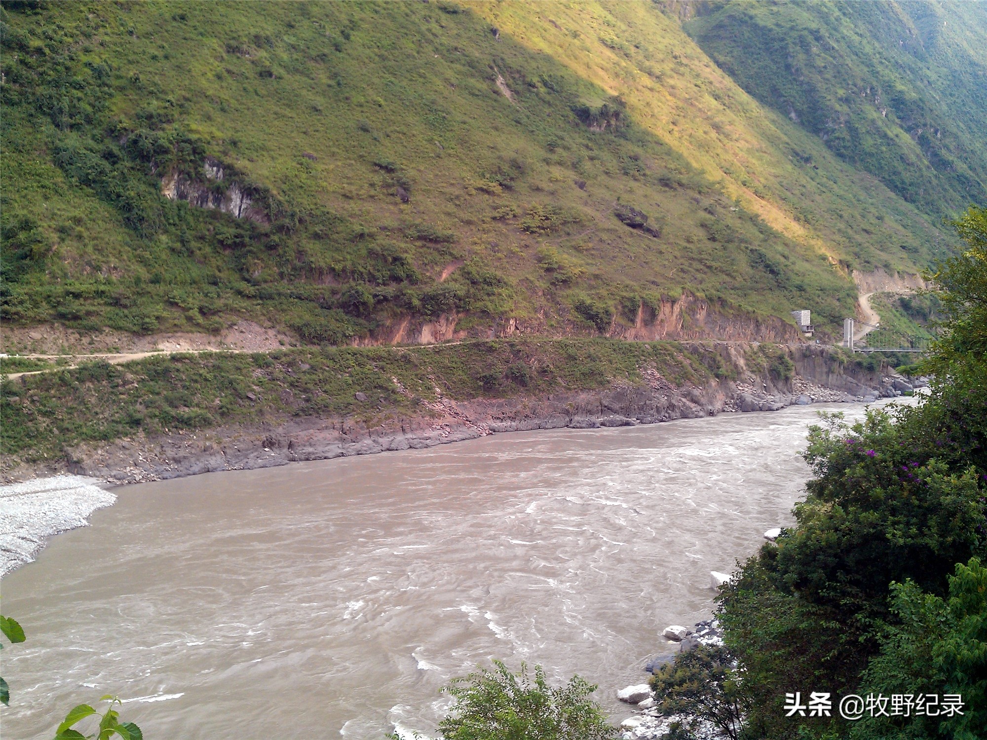 三江并流旅游攻略,怒江三江并流现场