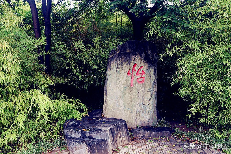 西安高新新世纪公园景色,西安最新建成的公园