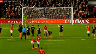 曼联引进c罗时刻照片,曼联新秀c罗