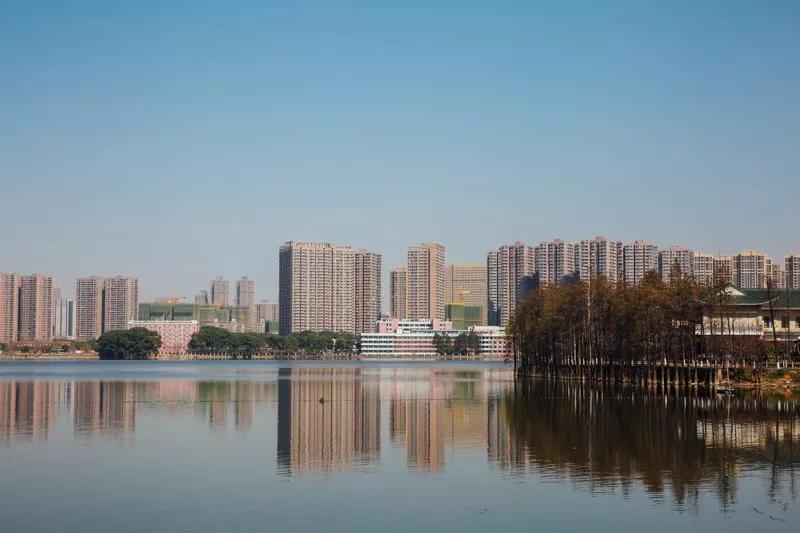 武汉是世界面积最大的一个市,武汉面积最大的小区