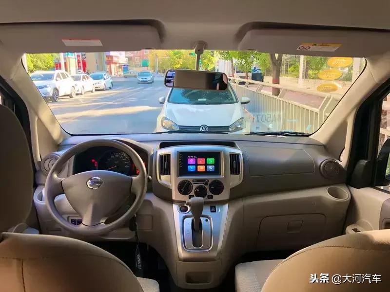 nv200驾驶感受对比面包车,nv200超车和爬坡