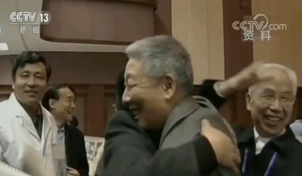 回答这个问题的英语,一句话就能回答完整的问题