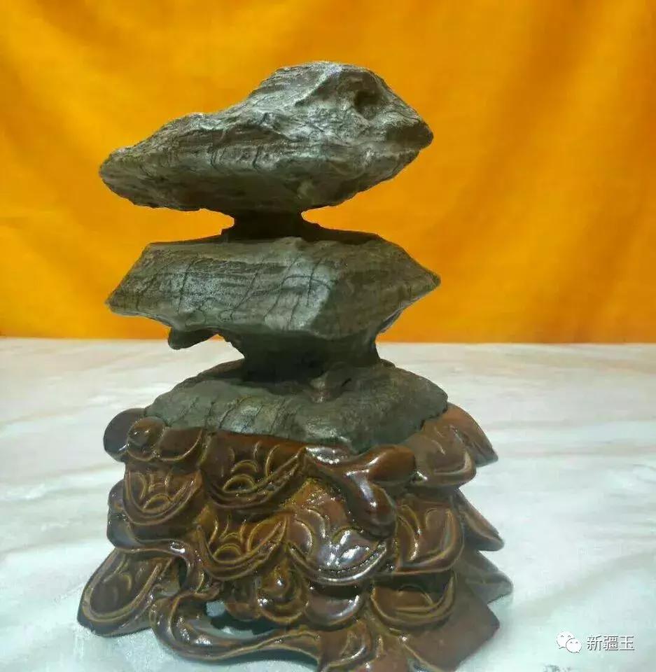 疆北奇石,正宗新疆奇石图片