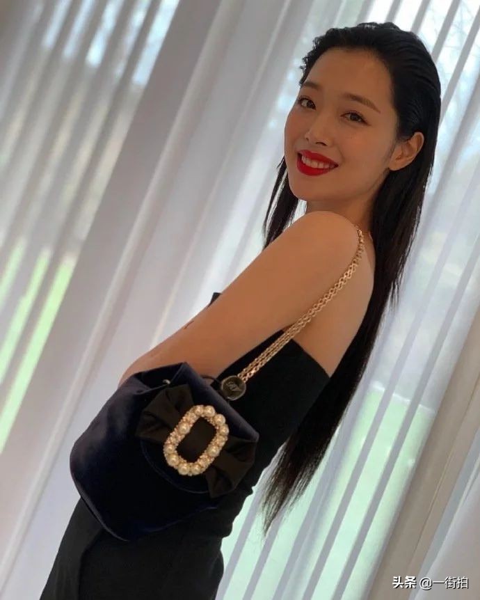 瘦脸发型2020流行发型,了解这几个发型知识效果堪比整容