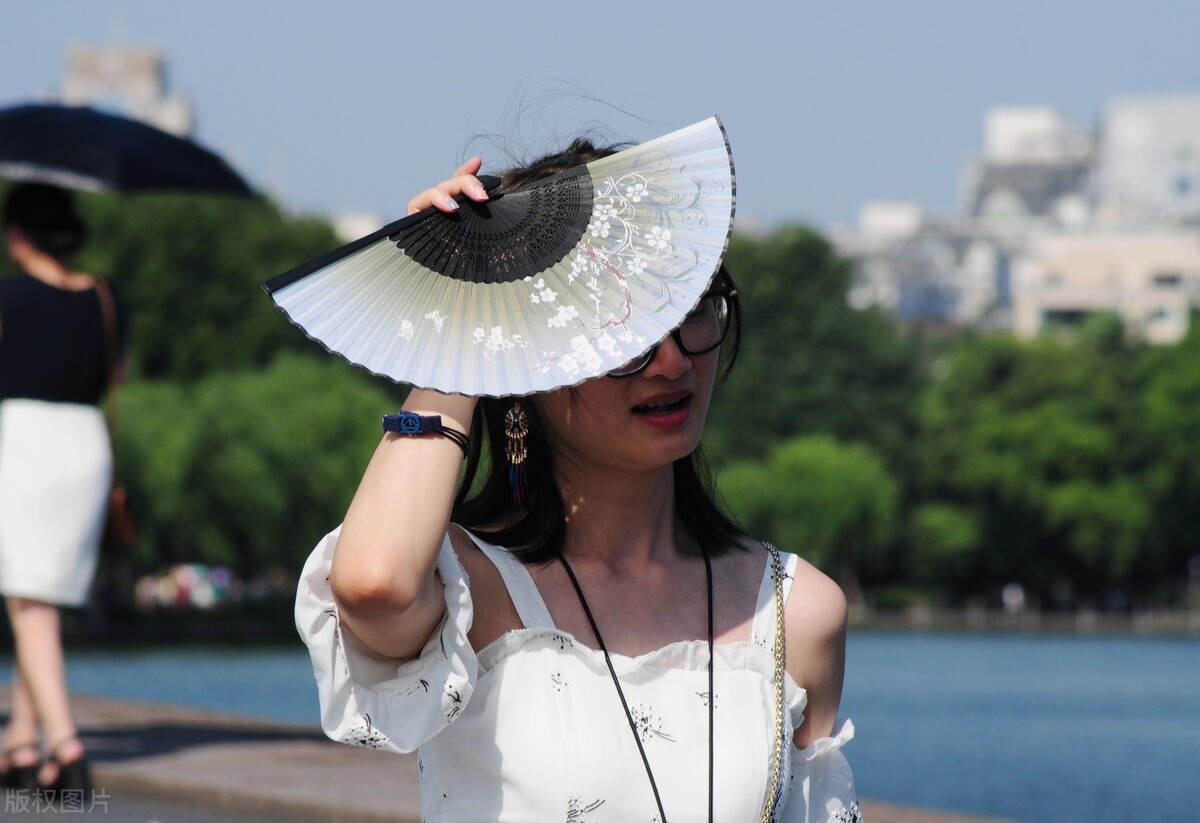 处暑时节天渐凉养生要领请收藏,暑气渐止养阴润燥处暑养生指南