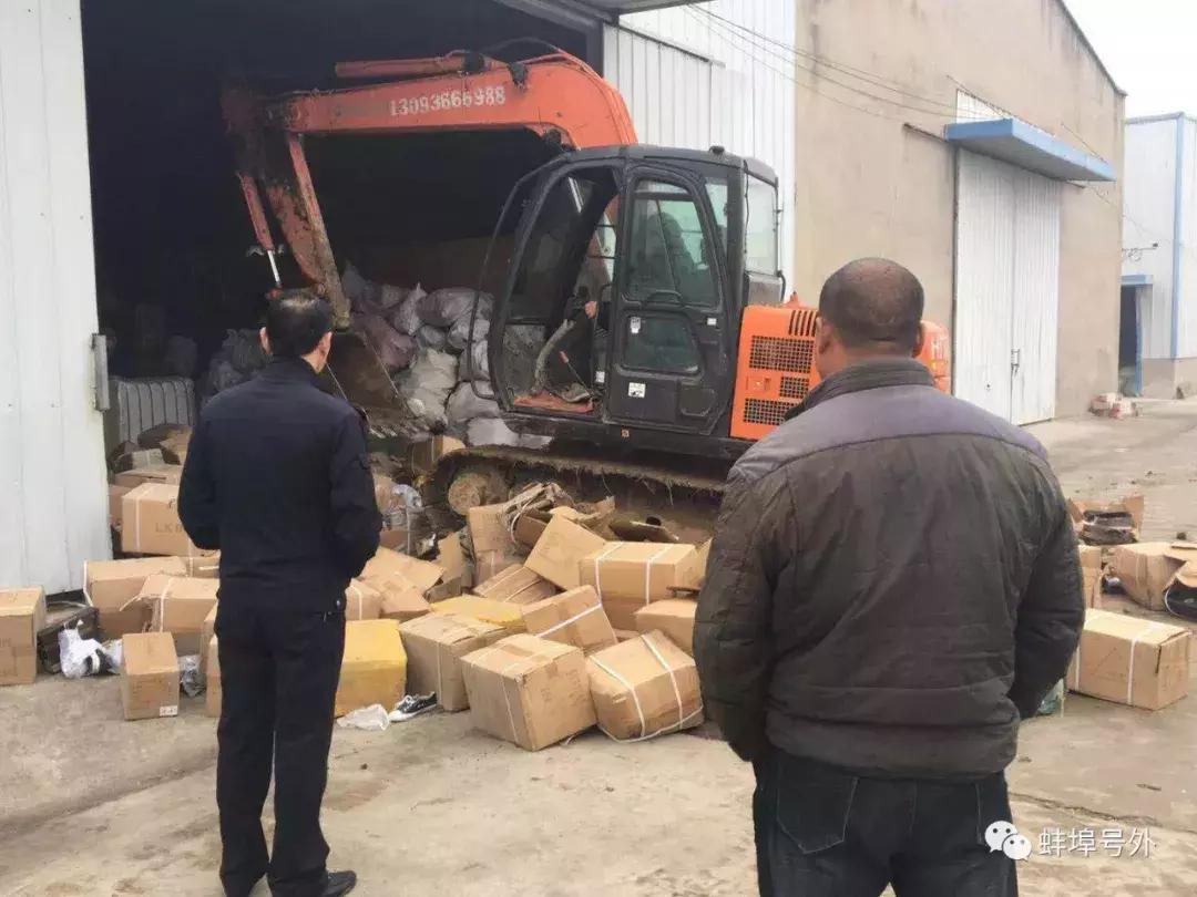 万斯匡威鞋视频,万斯鞋匡威