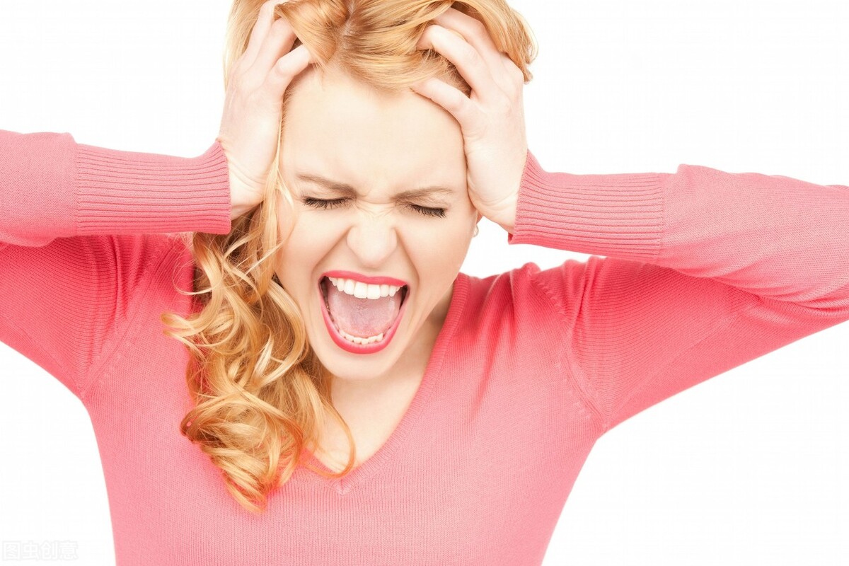 每天闷闷不乐的人怎么积极生活,女人总是闷闷不乐怎么解救