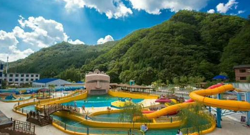 辽宁哪里的温泉最好,辽宁思拉堡温泉小镇