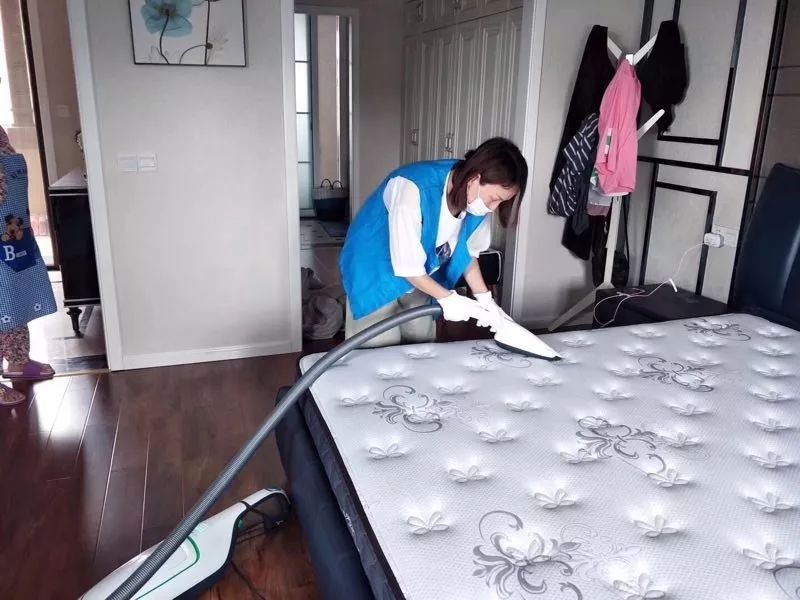 北辰地铁站床垫,卡路福弹簧床垫