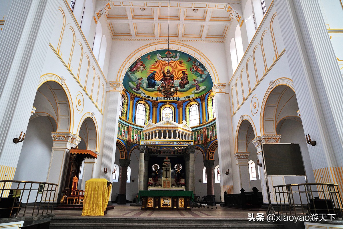 青岛百年德式建筑天主教堂,青岛最有名的天主教堂是哪个地方