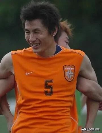 郑智和李玮锋打架哪个厉害,中国足球李玮锋