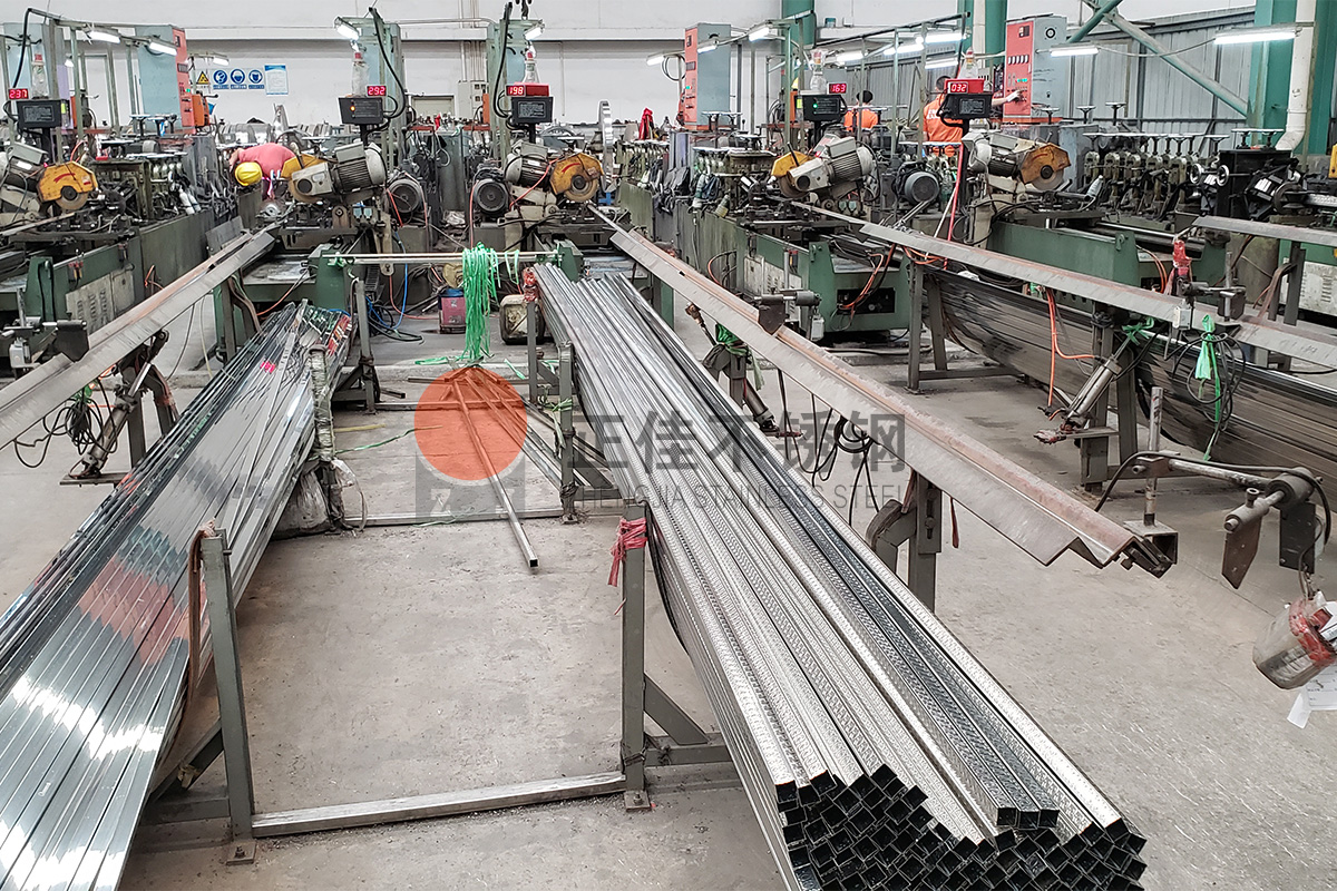 知名不锈钢钢管源头直供厂家,优良不锈钢管原料