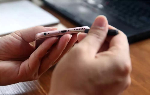 iphone6s听筒红灯亮,iphone6s听筒模式怎么解决