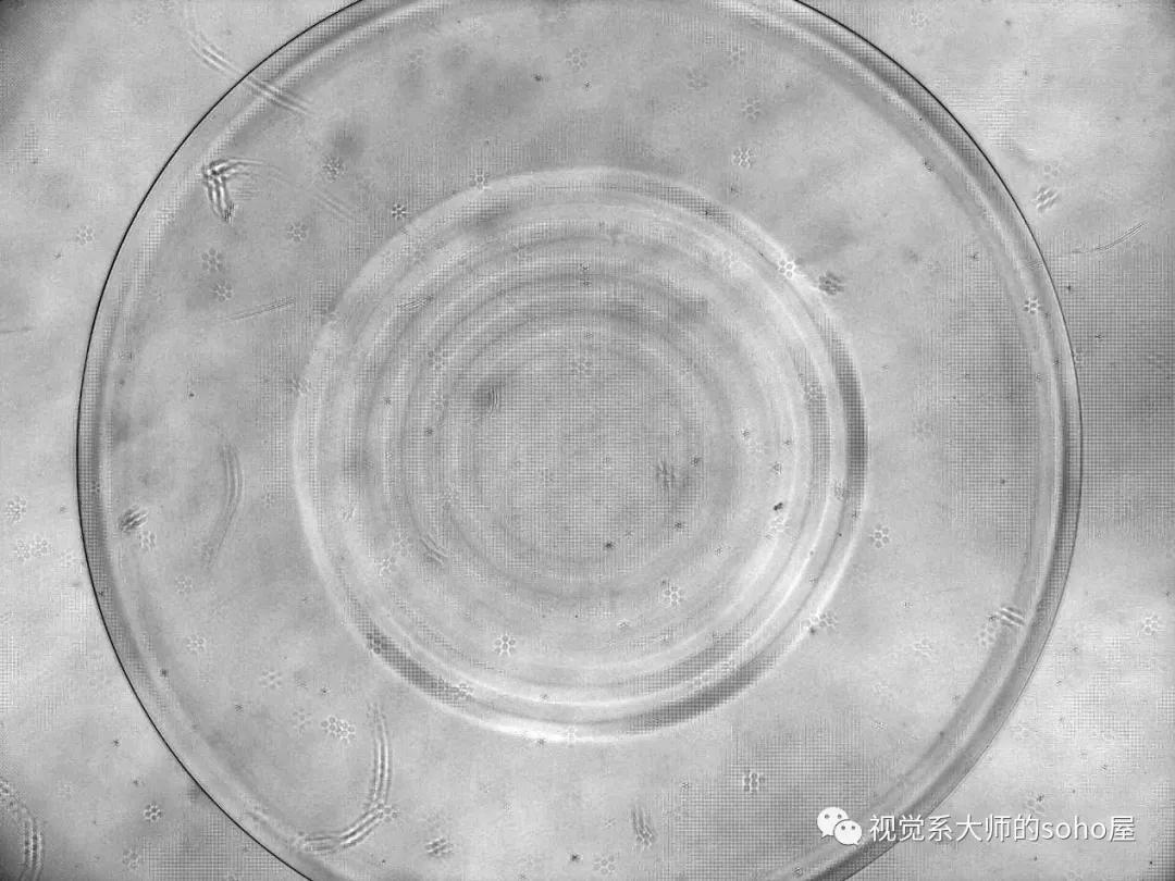 硬性隐形眼镜更适合超高度近视,高度近视最适合的透明隐形眼镜