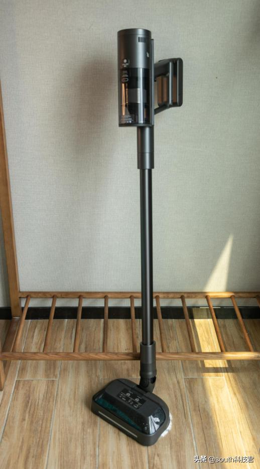 小米轻羽吸尘器吸猫毛效果,小米吸毛器宠物