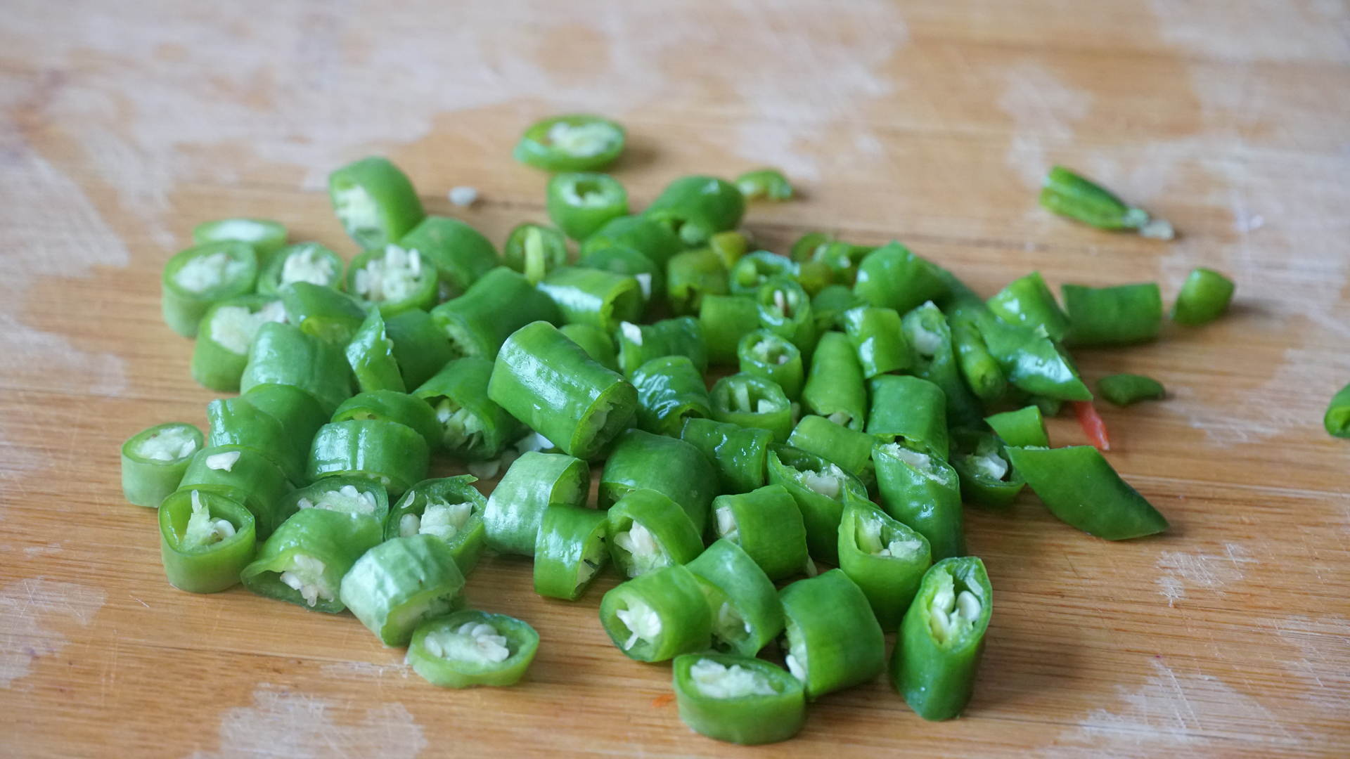 家里用的多功能电饼铛,家里有电饼铛还用买烤箱吗