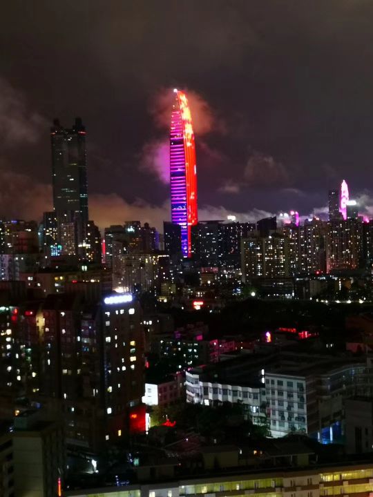 奔跑在深圳市中心,深圳洪湖公园最好的地方