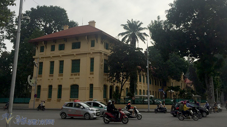 越南河内景点胡志明陵,越南帝王游胡志明