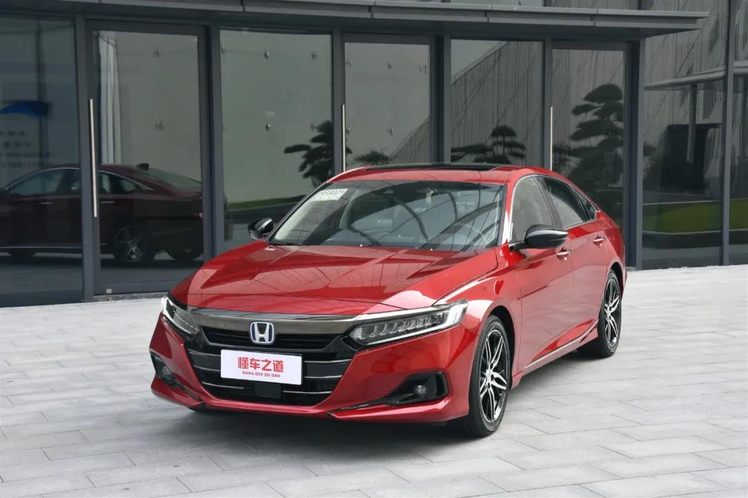 2022款雅阁幻夜尊贵版试驾视频,2022款雅阁试驾动力真实感受