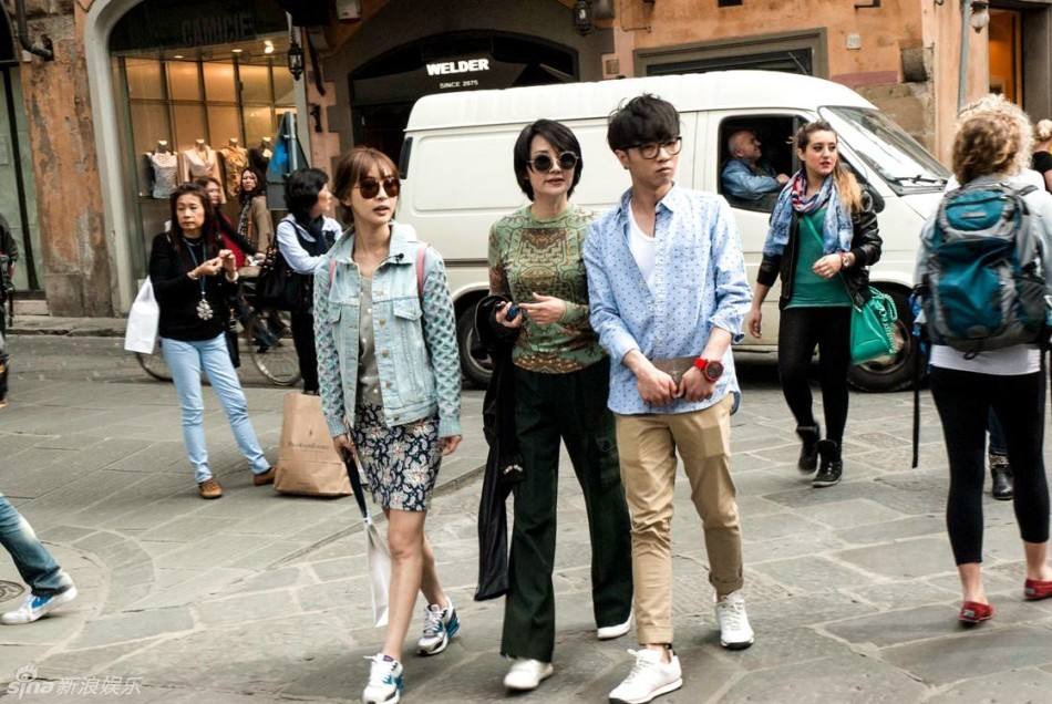 华晨宇整过容之前辟谣的样子,华晨宇整过容了吗