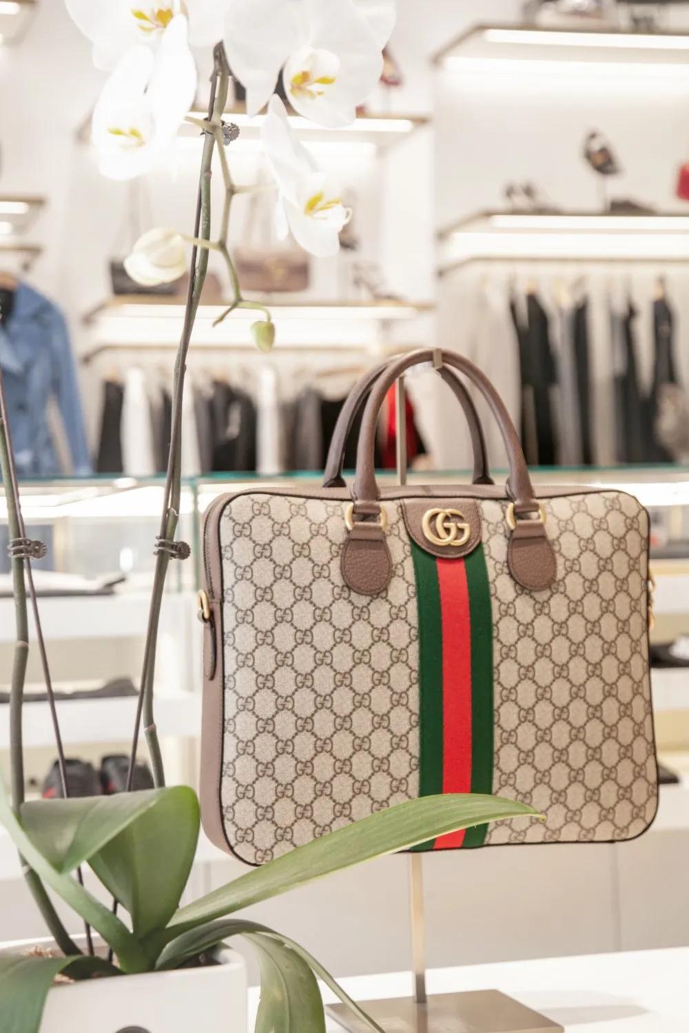 喂,C4N喊你逛新店、开3折patry