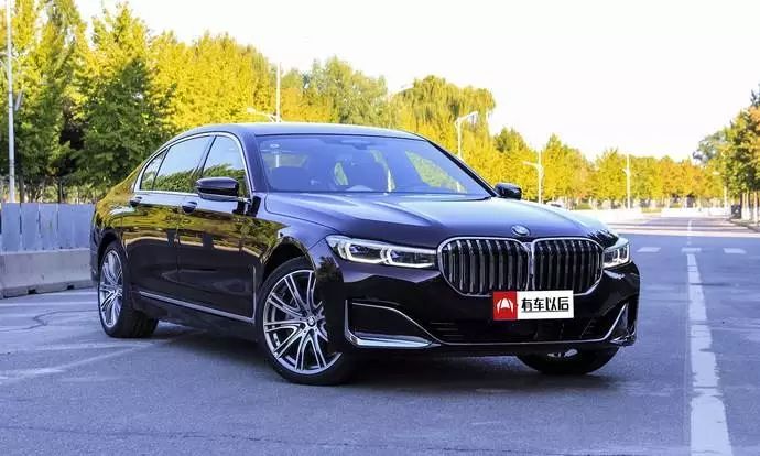 去年我们实测过的轿车里，这8台都有一个“第一”