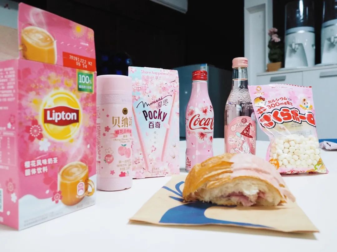 樱花味真的好闻吗,骗人的草莓包装