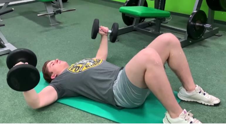 男性胸部脂肪可以锻炼消除吗,锻炼脂肪的运动