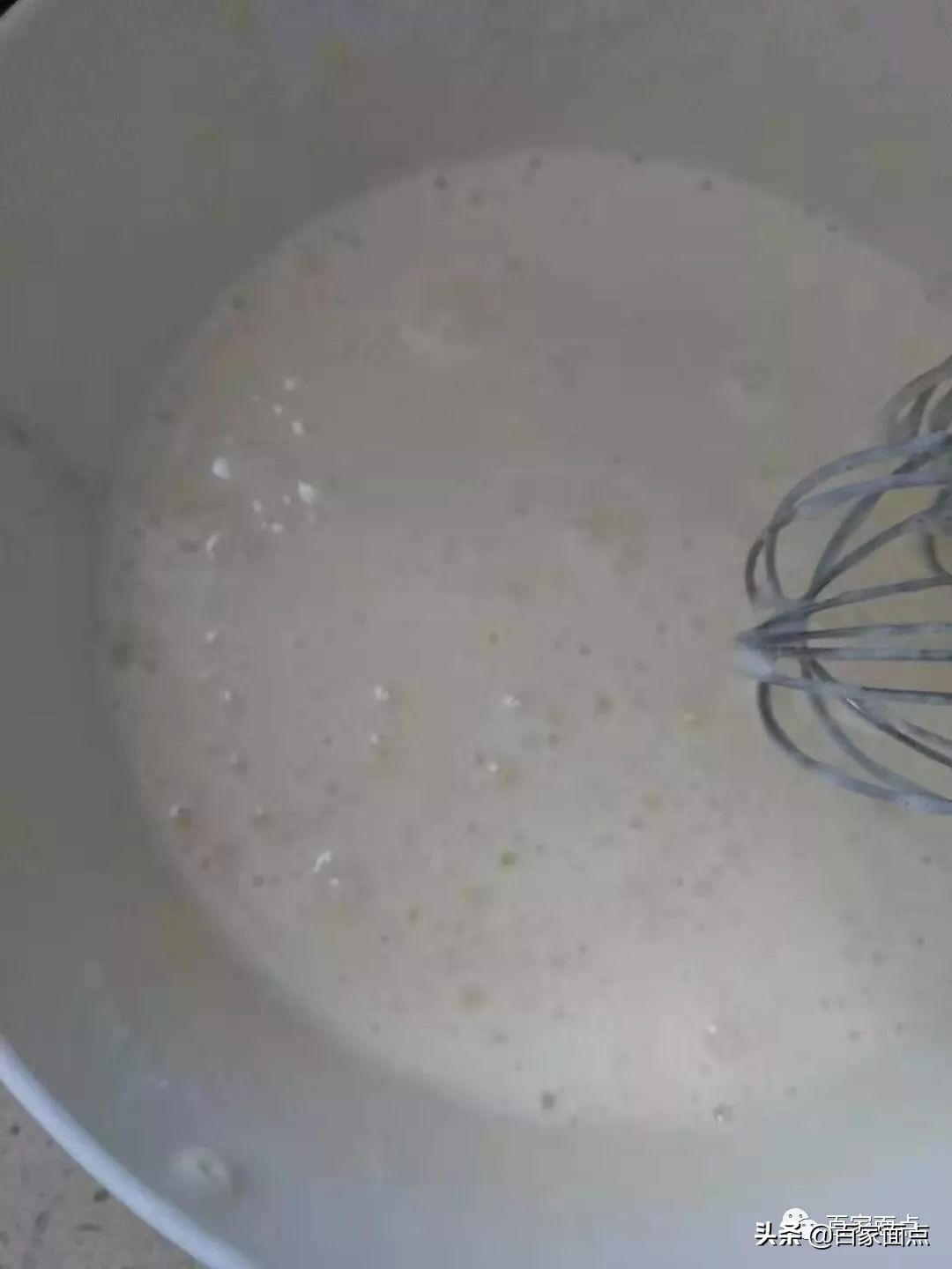 红曲米蛋糕卷,红曲米蛋糕跟普通蛋糕