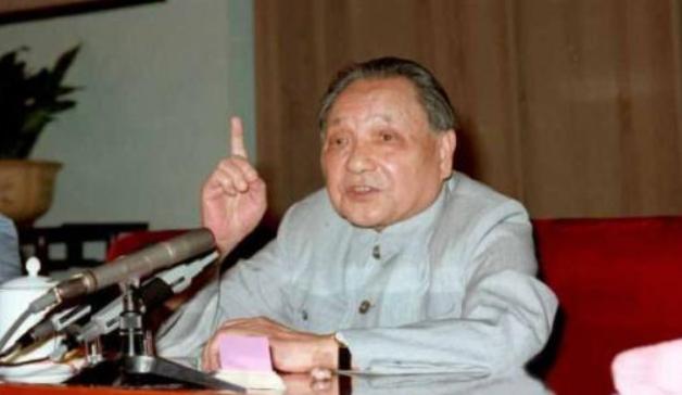 1985年百万大裁军，铁道兵领导不服，*小平邓**回应：头头不通调头头