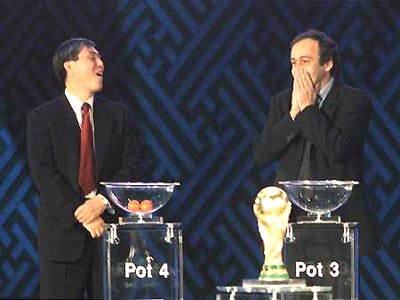 02年韩国世界杯韩国成绩,王濛2002比赛夺冠视频