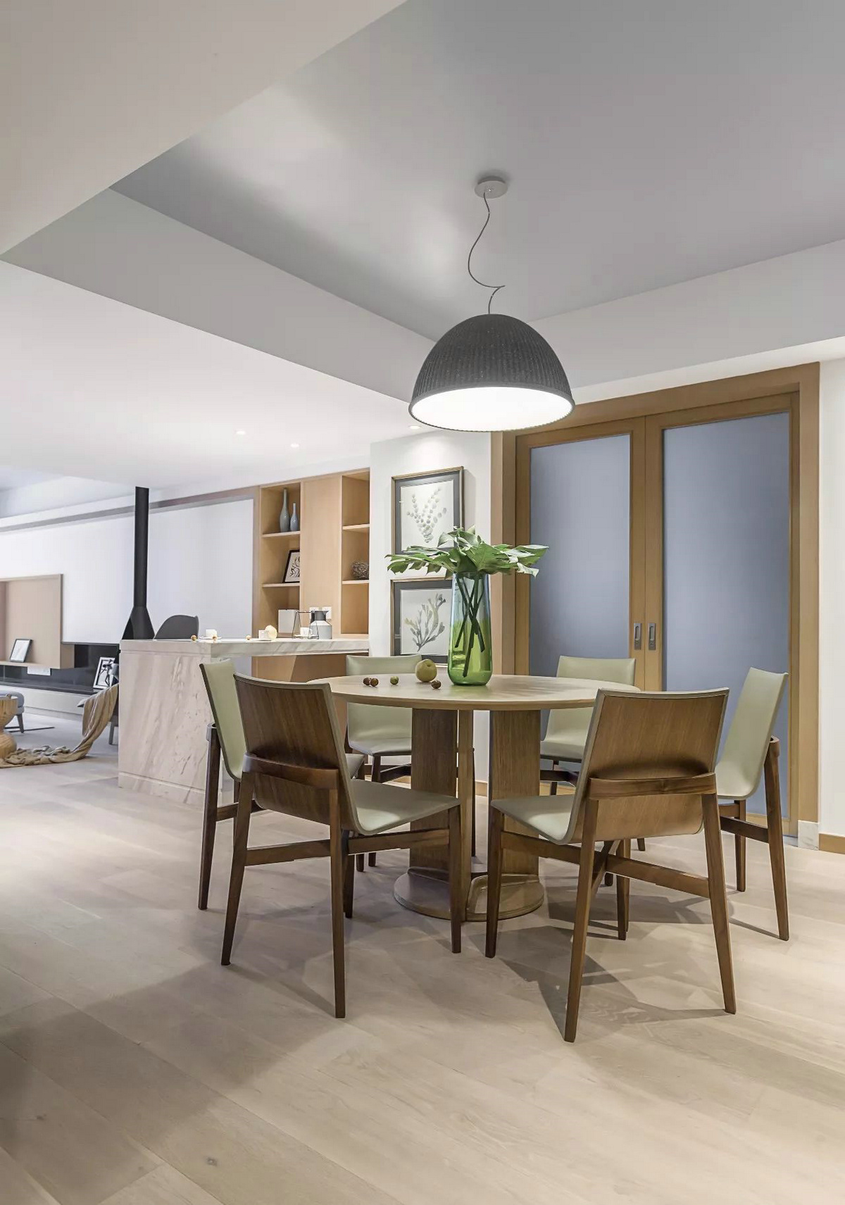 200毫升容器多大,200升的容器