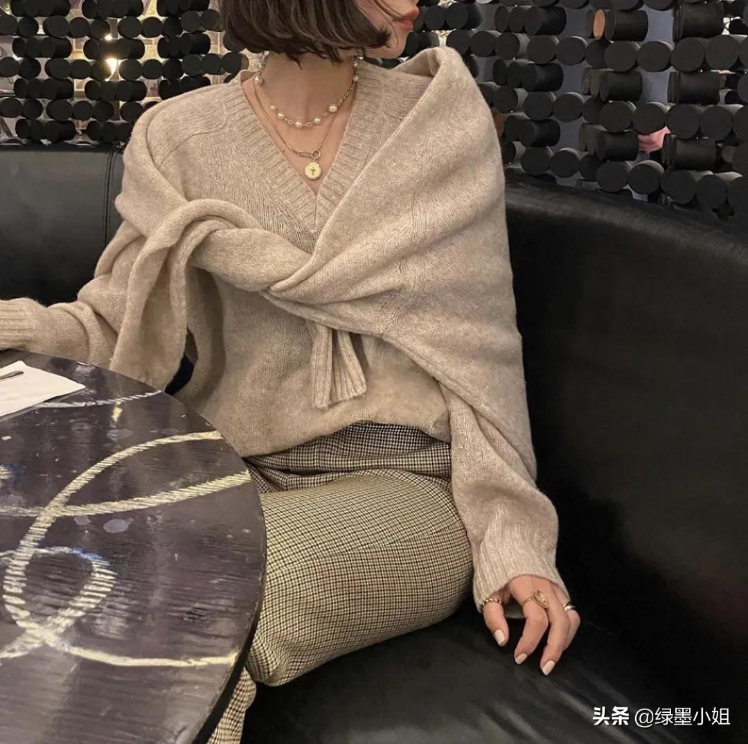 韩国女神jessica白色礼服,jessica日常穿衣搭配