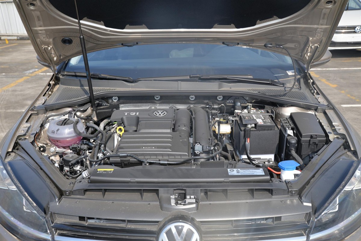 高尔夫机盖拉线脱了要怎么开,高尔夫前机盖拉手断了怎么开