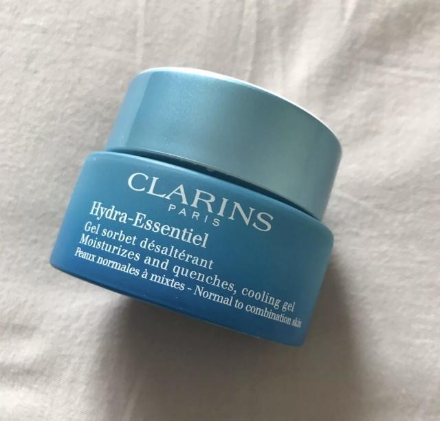 温和好用的面霜推荐:补水保湿美白,成分又安全,用着很安心